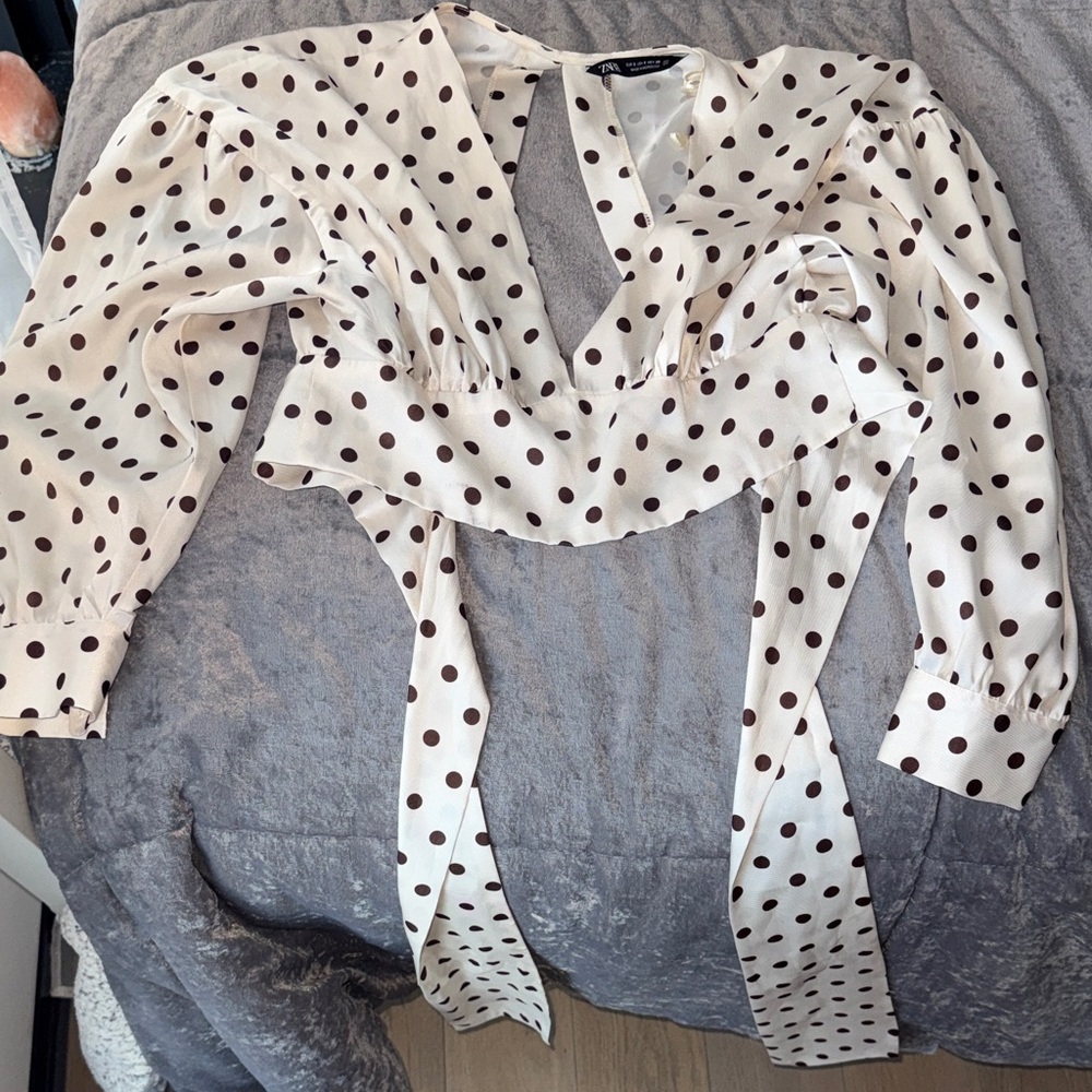 Zara brand new Polka Dot Wrap Top